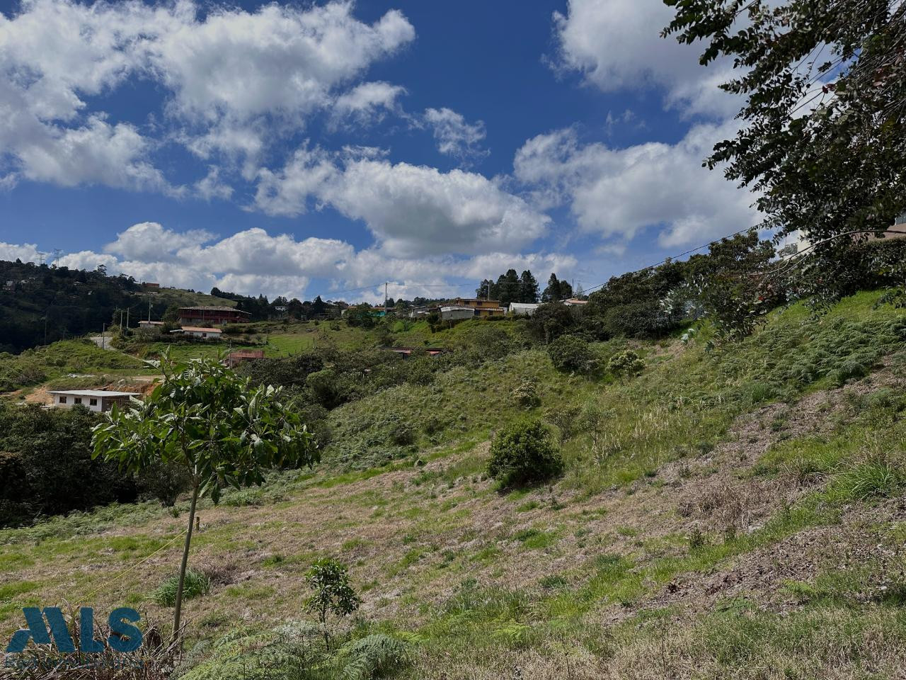 ¡El lote para construir tu casa soñada! santa-elena - barro blanco