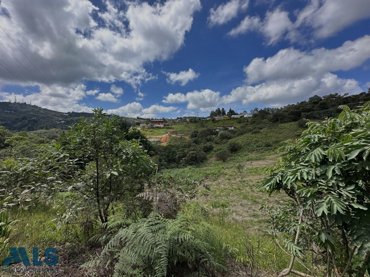 ¡El lote para construir tu casa soñada! santa-elena - barro blanco