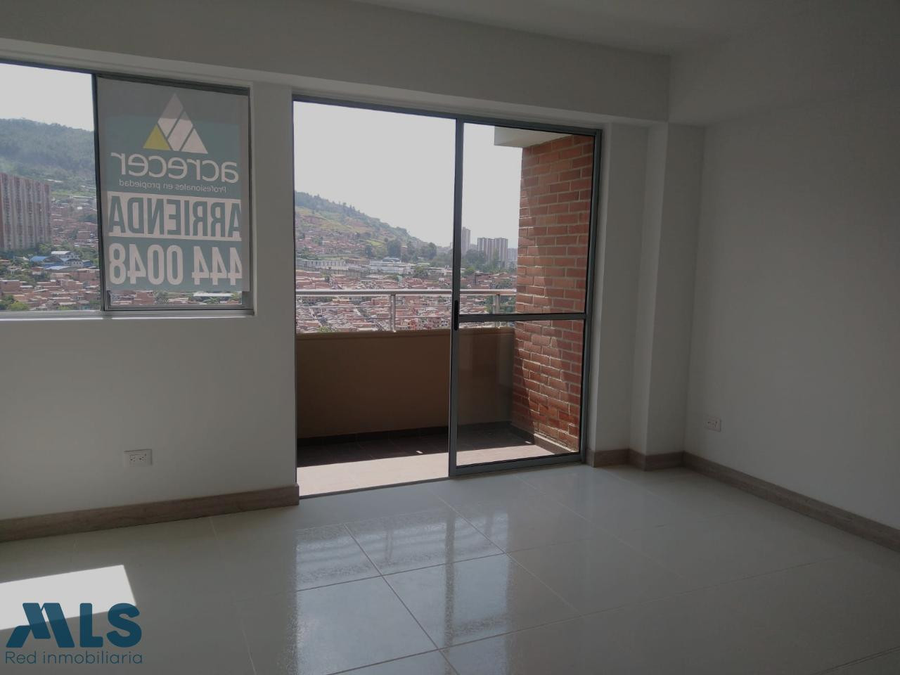 En venta apartamento en Hacienda Niquía bello - niquia