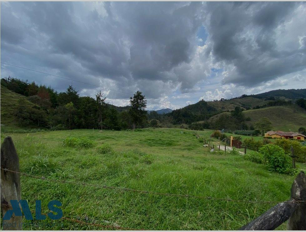 Lote independiente en El Retiro el-retiro - puente pelaez