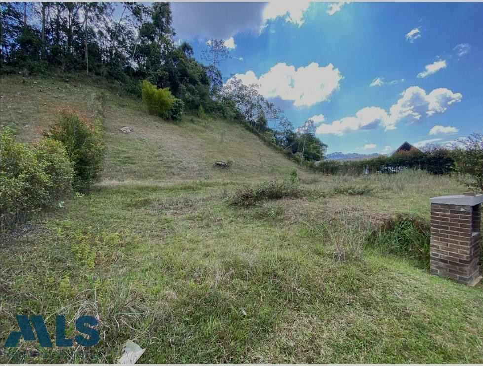 Lote en Rionegro en urbanización campestre rionegro - v guayabito