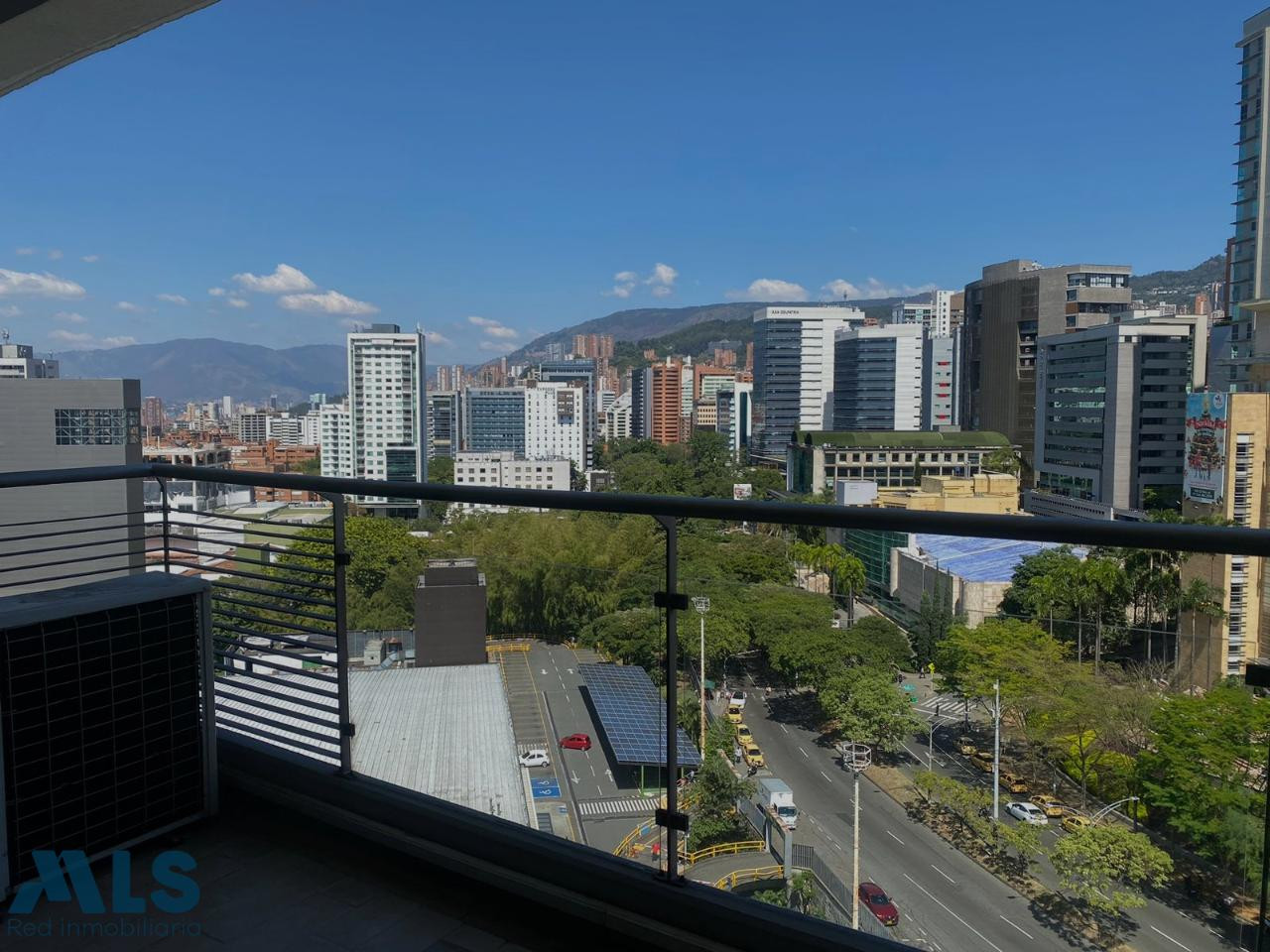 Apartamento con excelente ubicación medellin - los balsos no 2