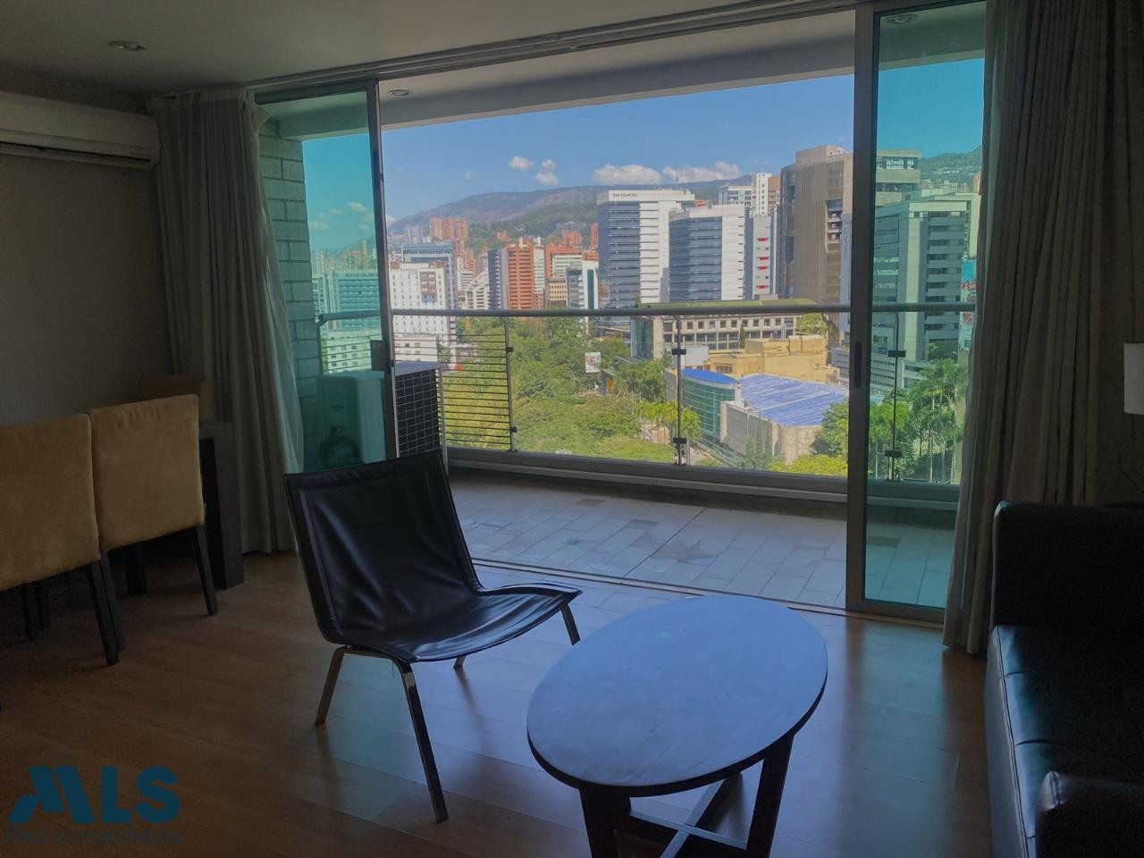 Apartamento con excelente ubicación medellin - los balsos no 2