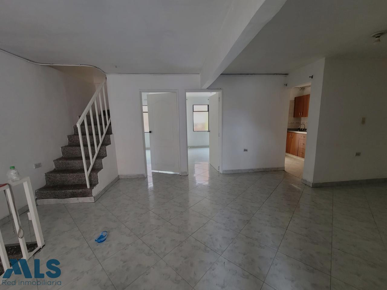 APARTAMENTO EN SEGUNDO PISO / ITAGUI itagui - santa maria