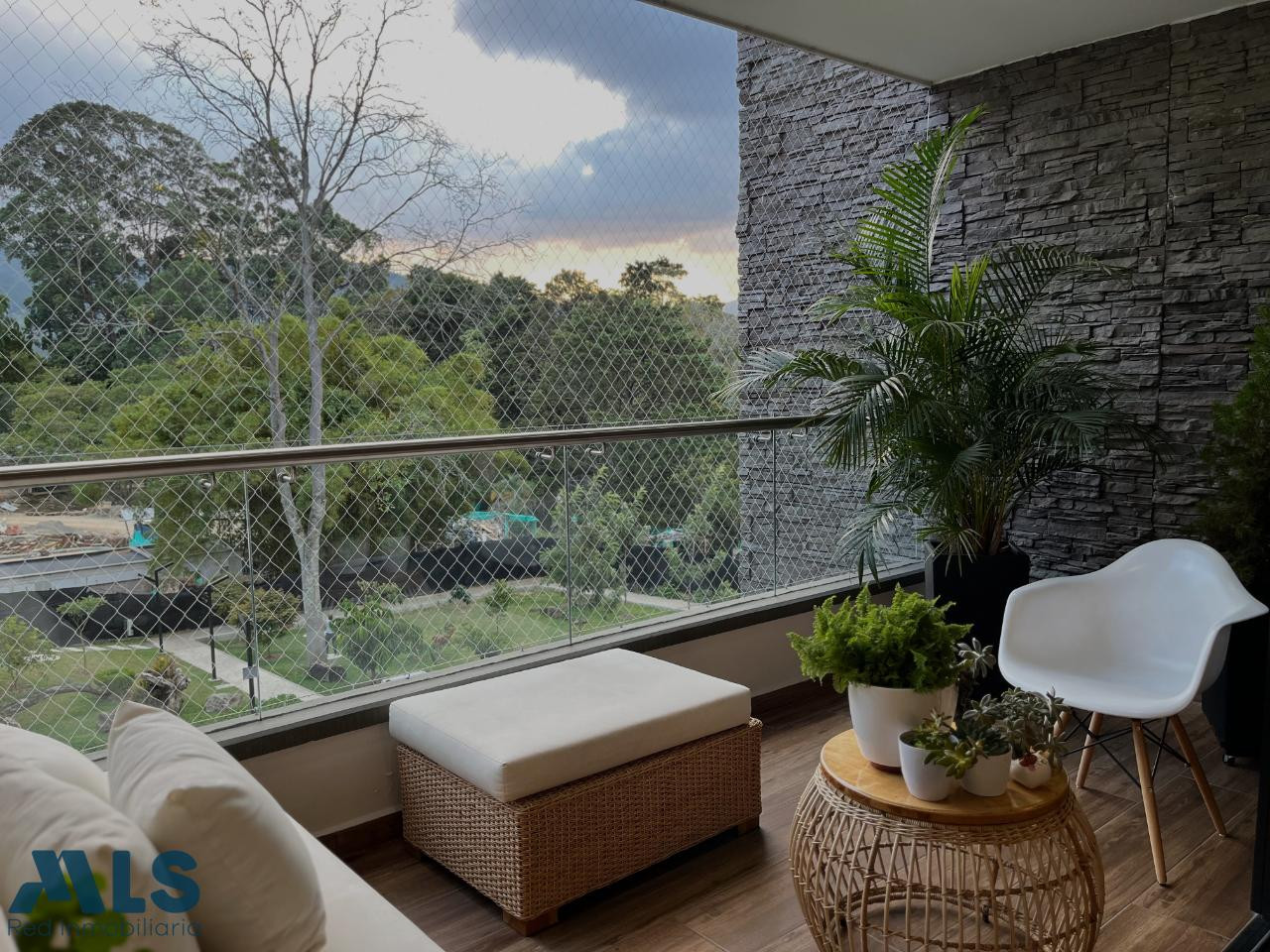 apartamento para airbnb en venta envigado - loma del escobero