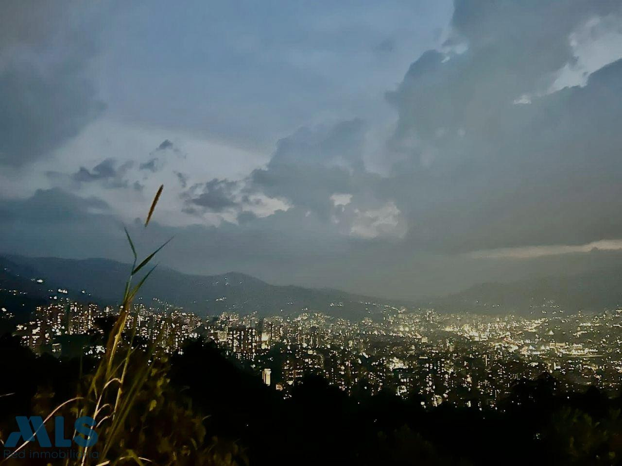 Lote en las Palmas con la mejor vista de Medellín medellin - las palmas