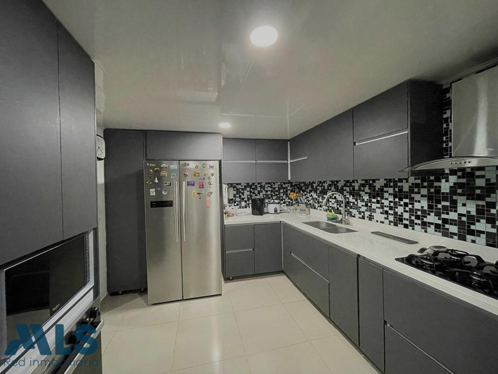 Apartamento completamente remodelado medellin - calasanz