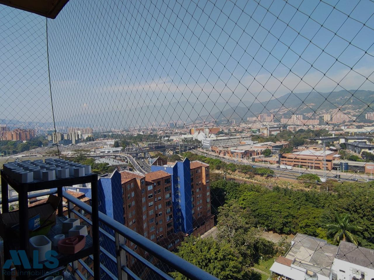 Venta de apartamento en zona Poblado medellin - la aguacatala