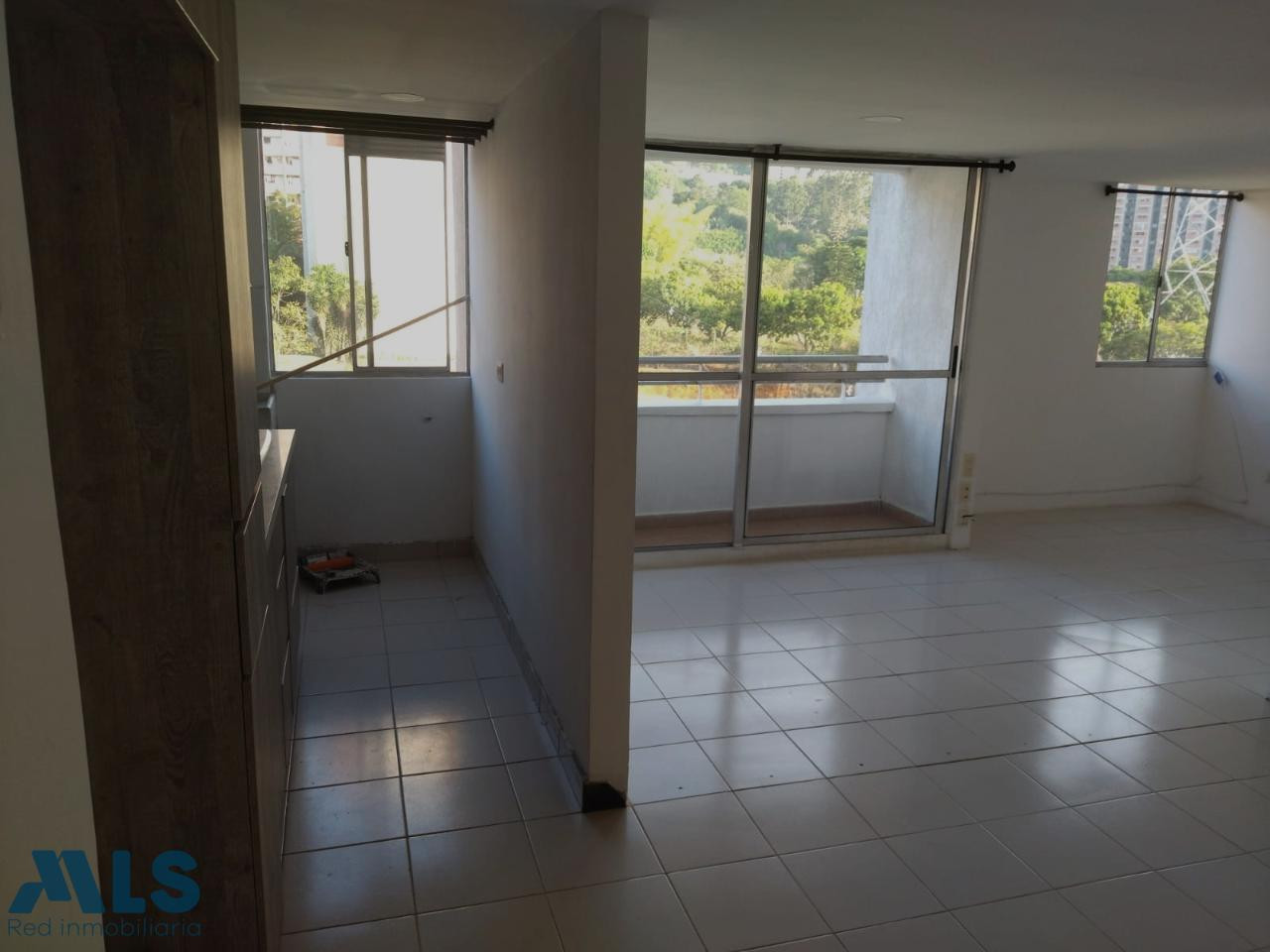 Venta de apartamento en unidad de Bello bello - madera