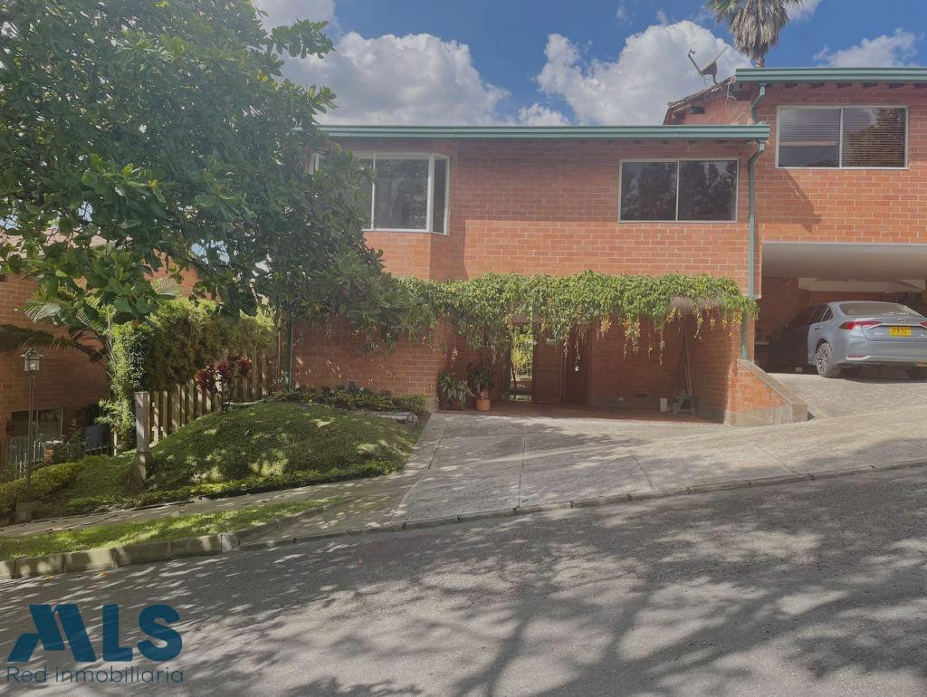 Excelente casa en Envigado, ideal para la familia. envigado - la sebastiana