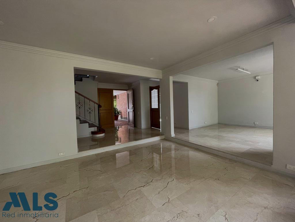 Excelente casa en Envigado, ideal para la familia. envigado - la sebastiana