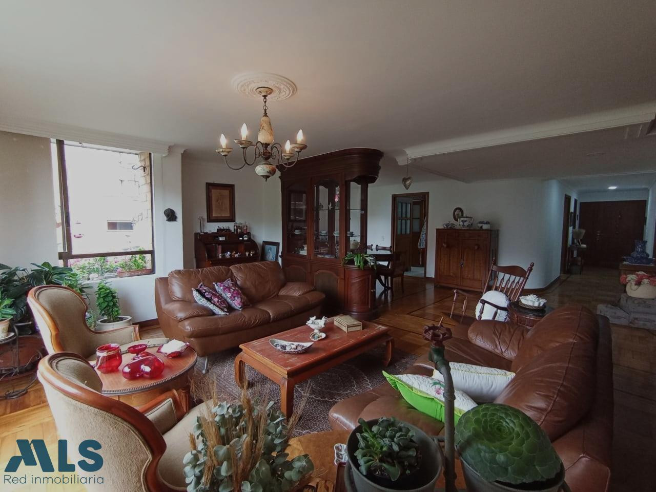 EN VENTA EN EL POBLADO MEDELLIN | Inmobiliaria Alberto Álvarez
