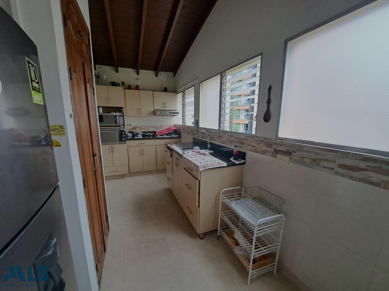 Vendo acogedor Apartamento medellin - santa gema