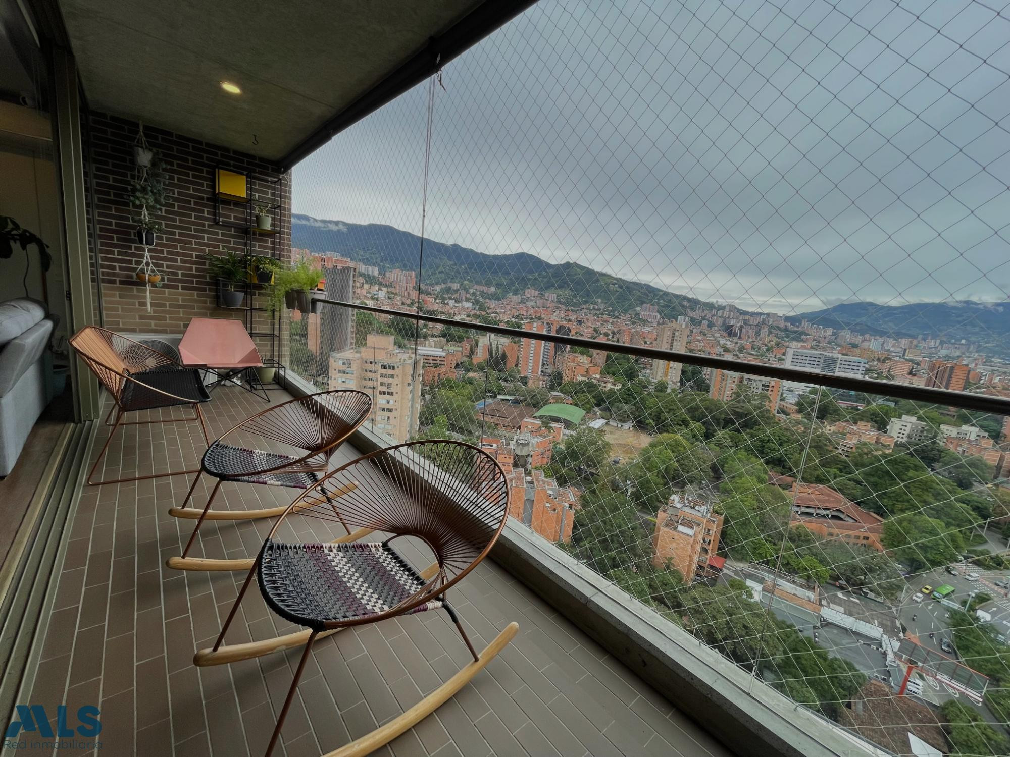 Excelente ubicación con vista definida envigado - zuniga