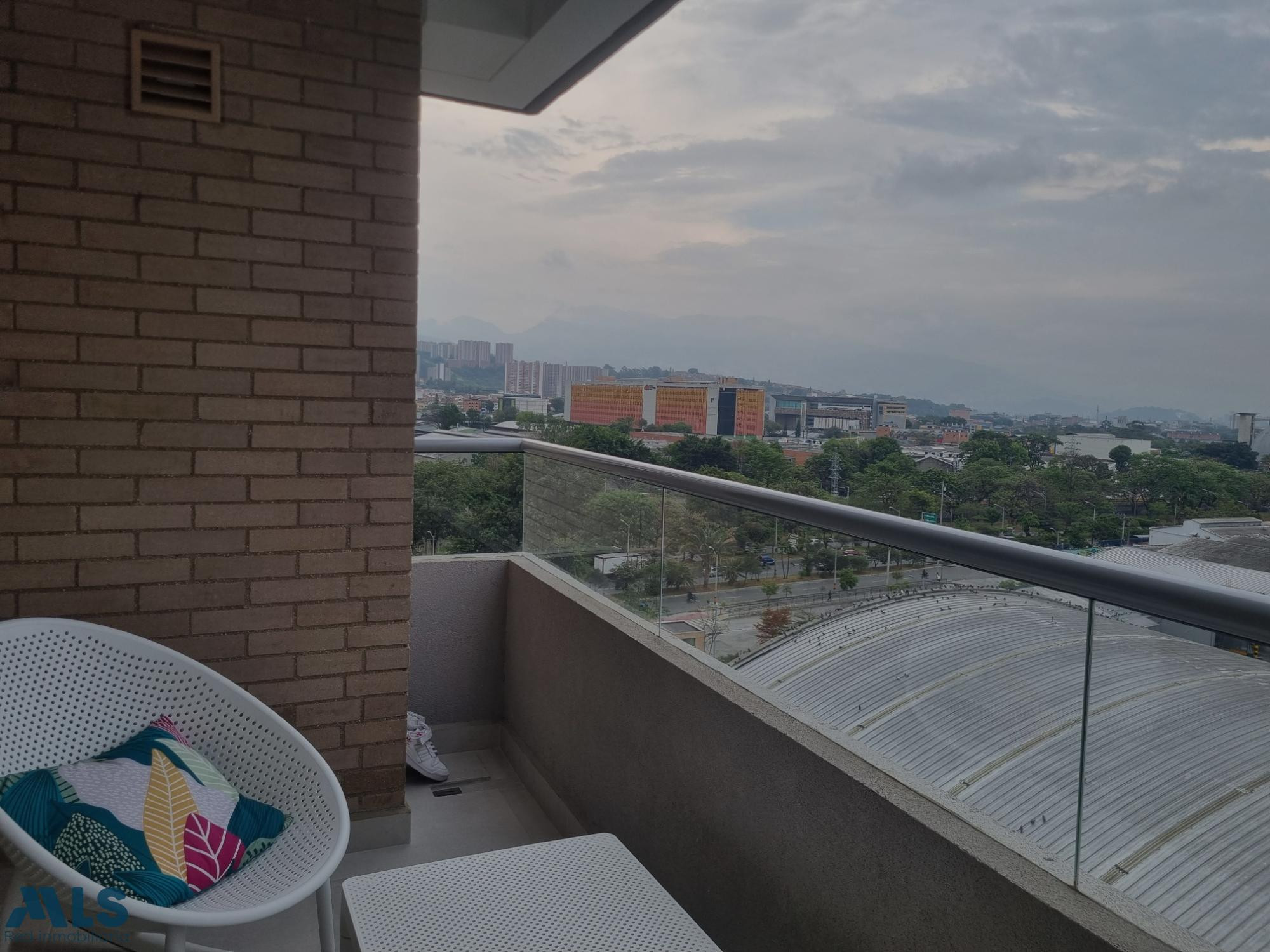 Apartamento en excelente ubicacion envigado - jardines