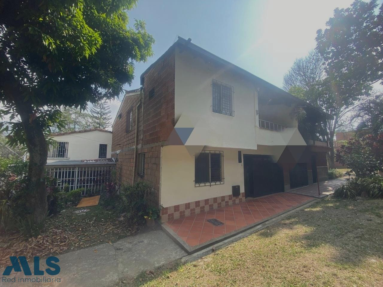 VENTA DE CASA AMPLIA UNIFAMILIAR EN SANTA MONICA medellin - santa monica