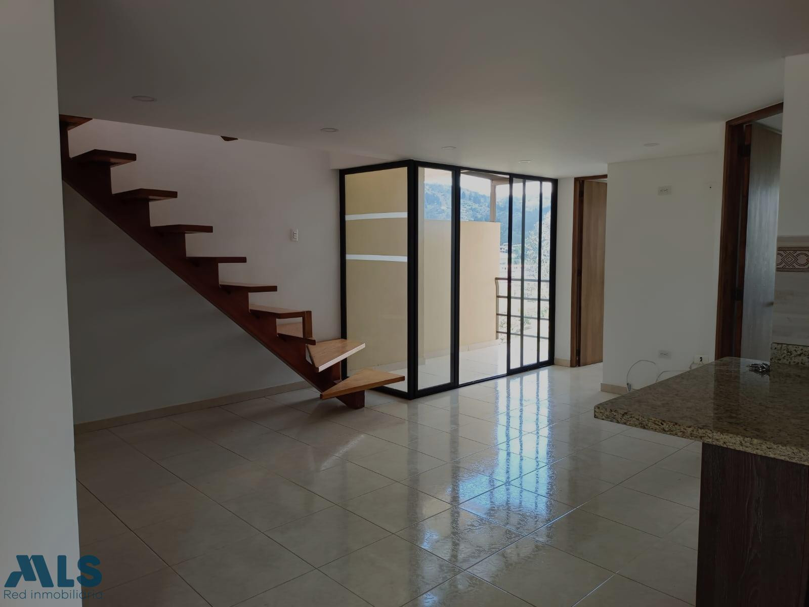 hermoso apartamento en venta guarne - vegas de san antonio