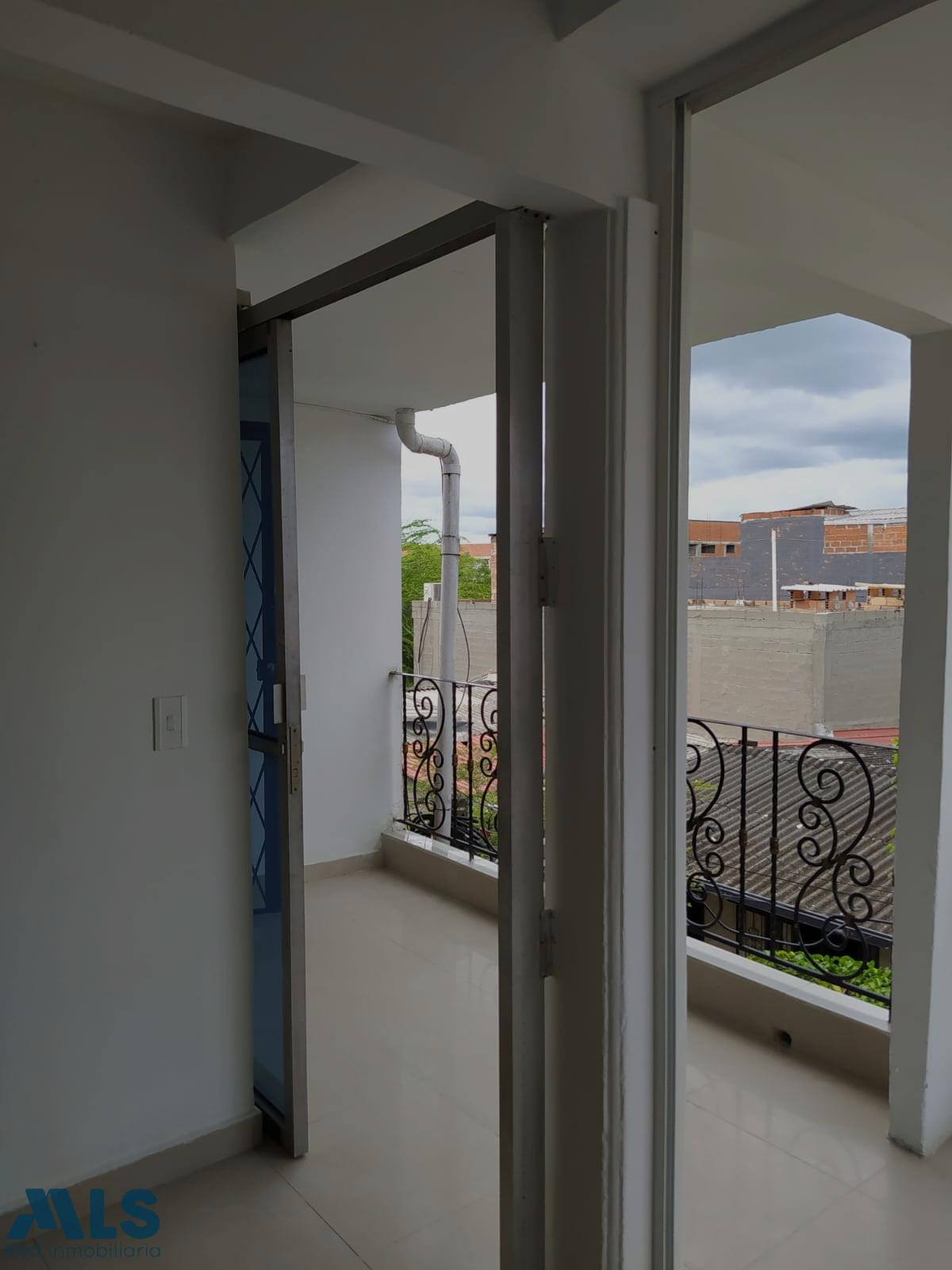 Venta de Apartamento Independiente en Apartado apartado - laureles