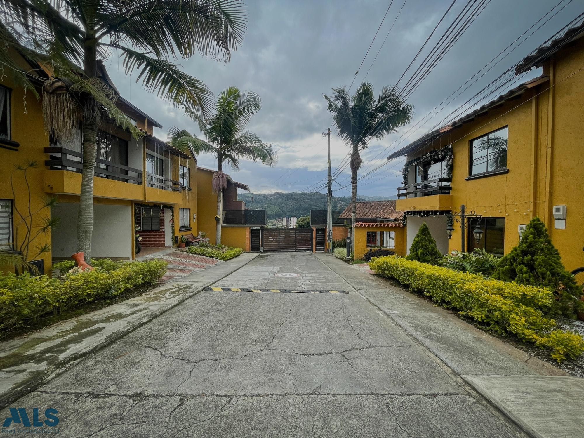 Casa Unifamiliar en Unidad cerrada en Guarne guarne - urbano