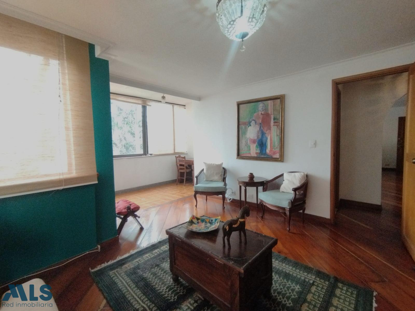 Venta de amplio apartamento en el Poblado medellin - los balsos no 1