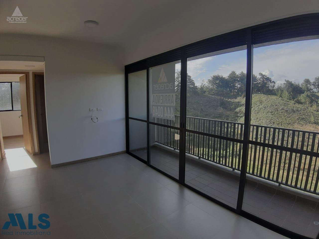 apartamento con hermosa vista rionegro - el porvenir