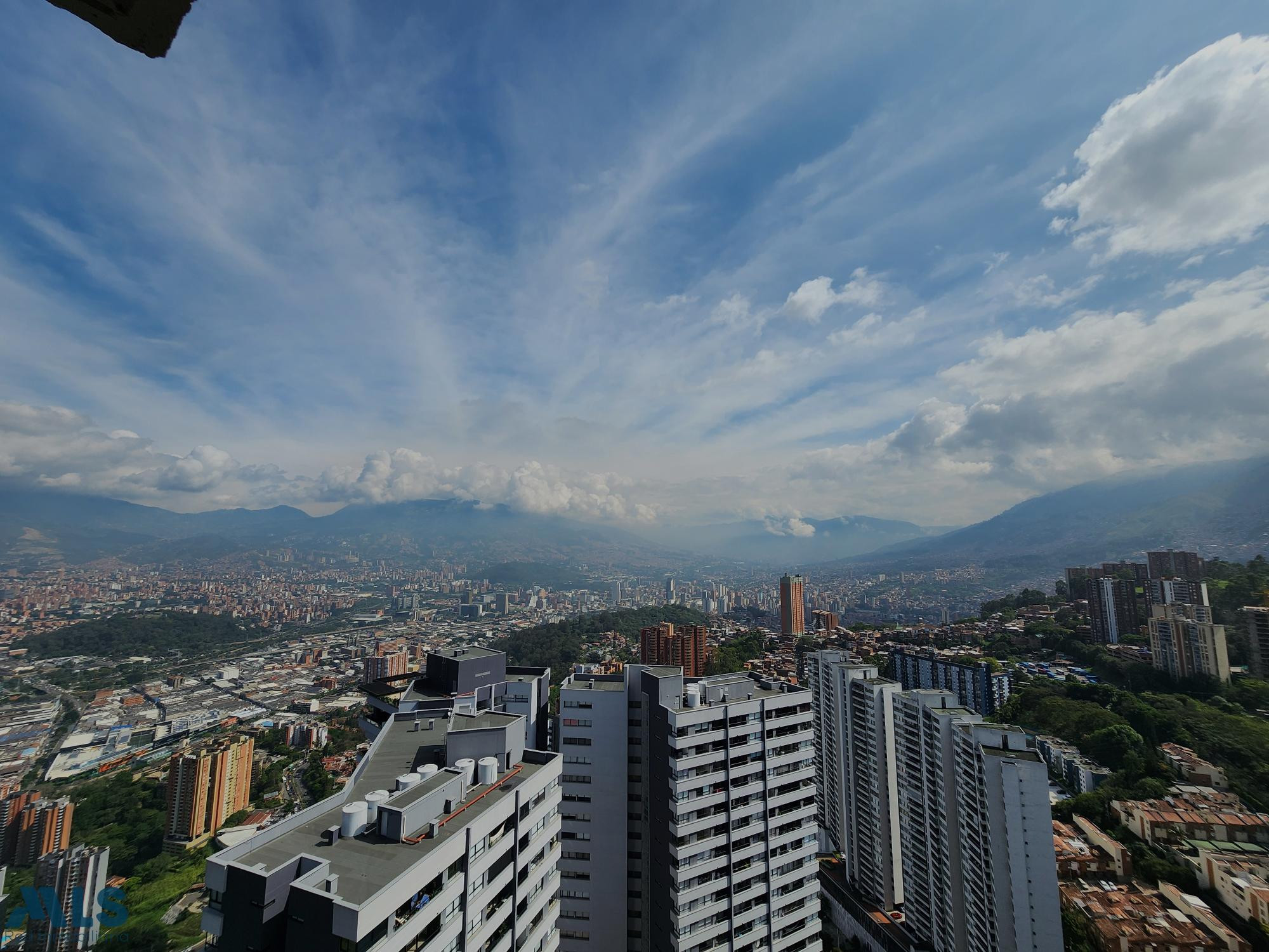 VENTA DE APARTAMENTO EN LAS PALMAS, PARA ESTRENAR Y ESPECTACULAR VISTA medellin - las palmas