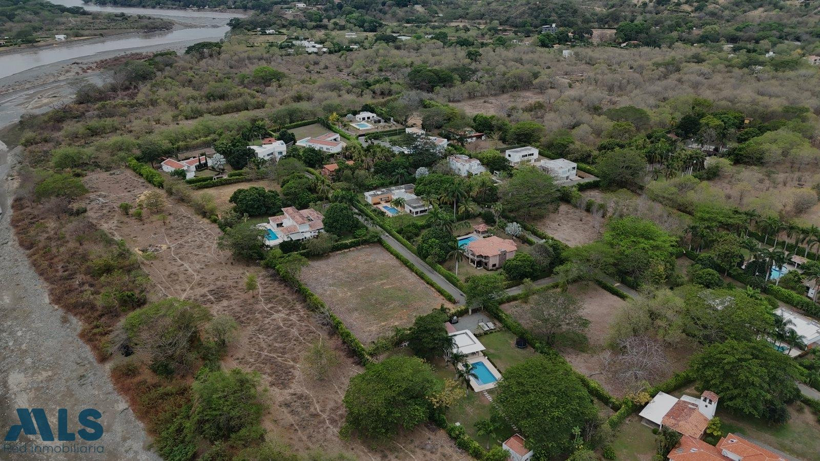 Lote para la Venta en parcelación en Santa Fe de Antioquia santa-fe-de-antioquia - v obregon