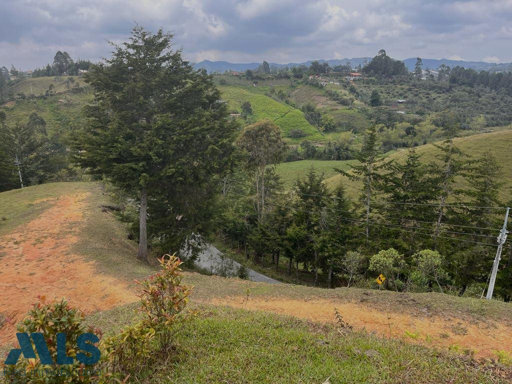 Lote en excelente zona de valorización vía San Vicente san-vicente - rural