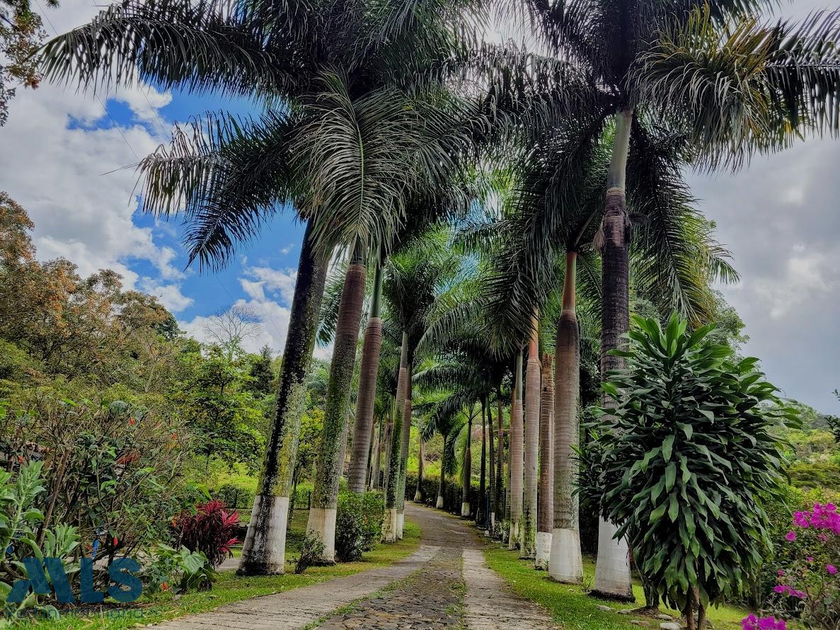 Finca en venta en Girardota, Antioquia