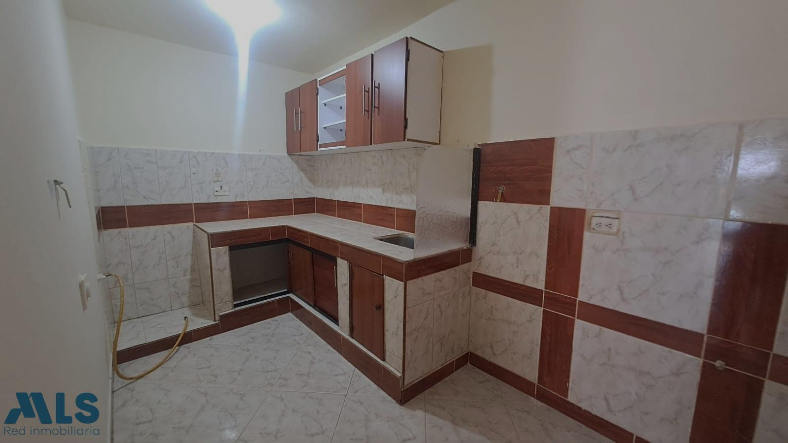 Apartamento amplioy remodelado itagui - yarumito