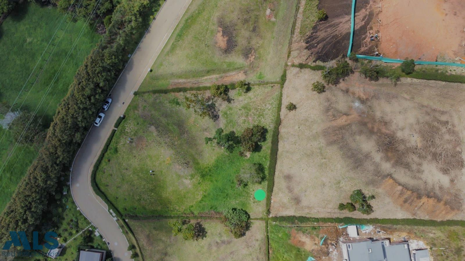 Lote en parcelación llanogrande rionegro - v llanogrande