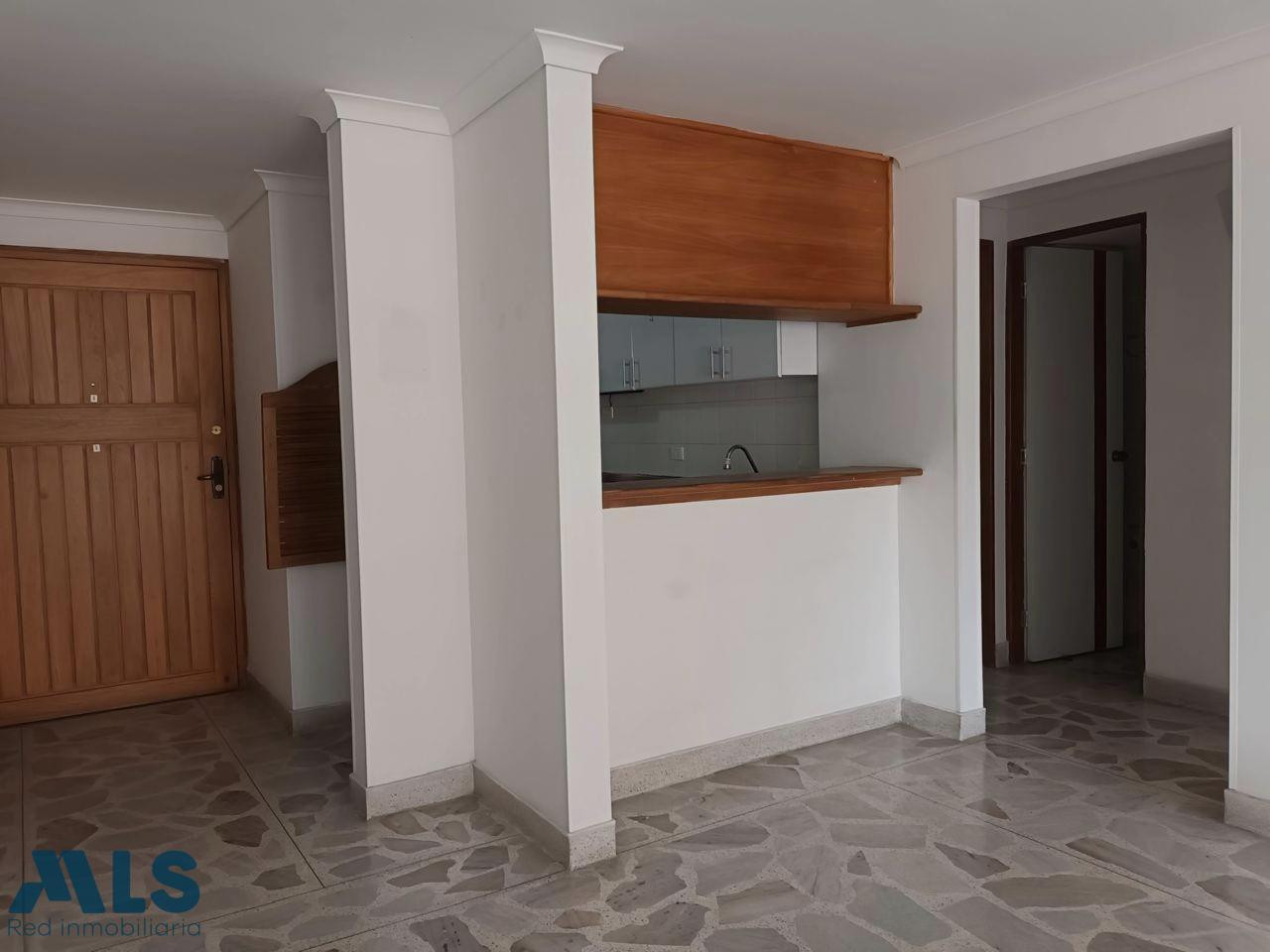 Apartamento en Edificio con excelente ubicación medellin - laureles