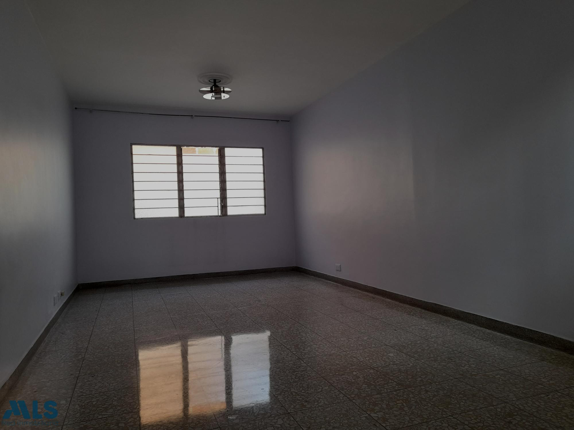 Venta de casa segundo piso duples Guayabal medellin - guayabal