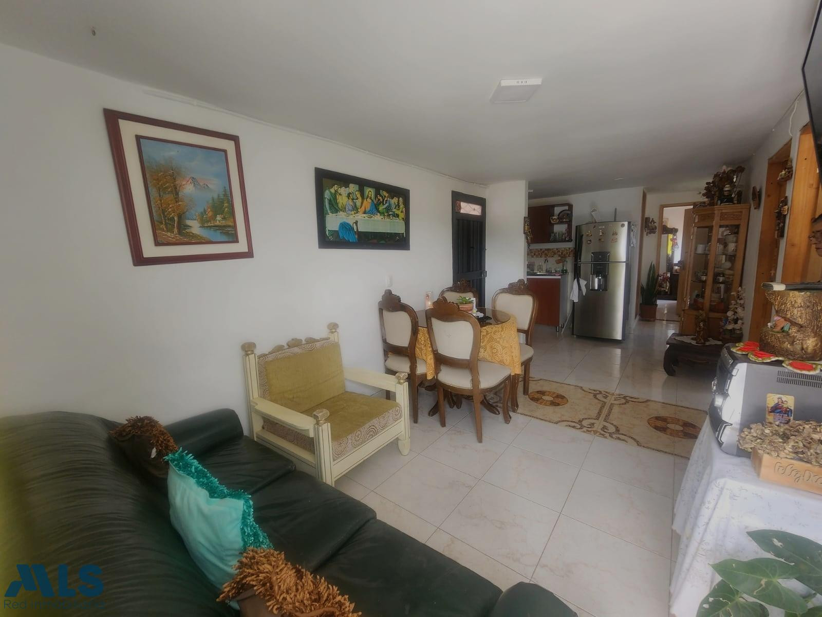 APARTAMETO PARA VENTA EN LA CEJA, SECTOR JUAN PABLO II. la-ceja - fray eugenio