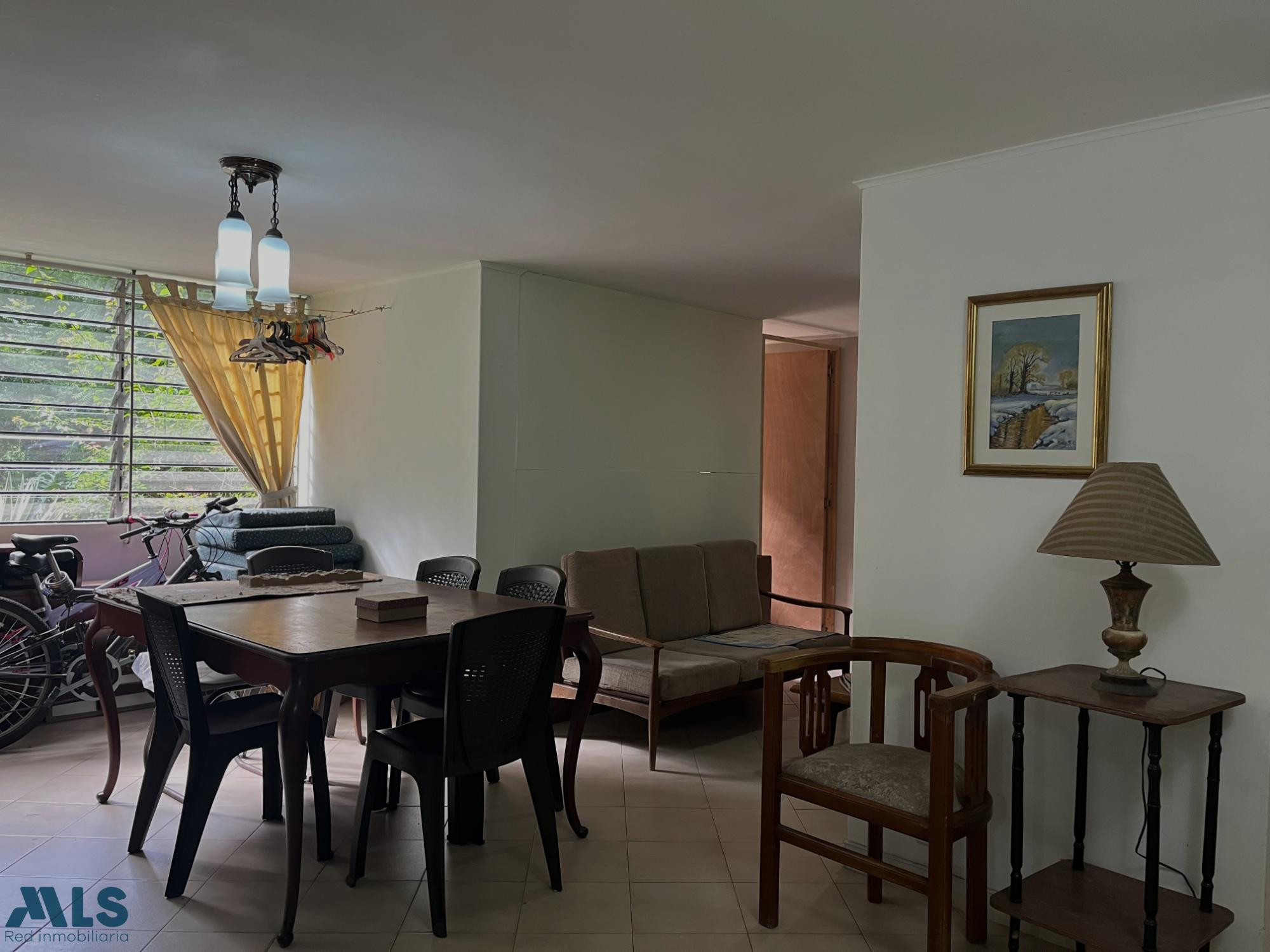 APARTAMENTO IDEAL PARA REMODELAR medellin - carlos e restrepo