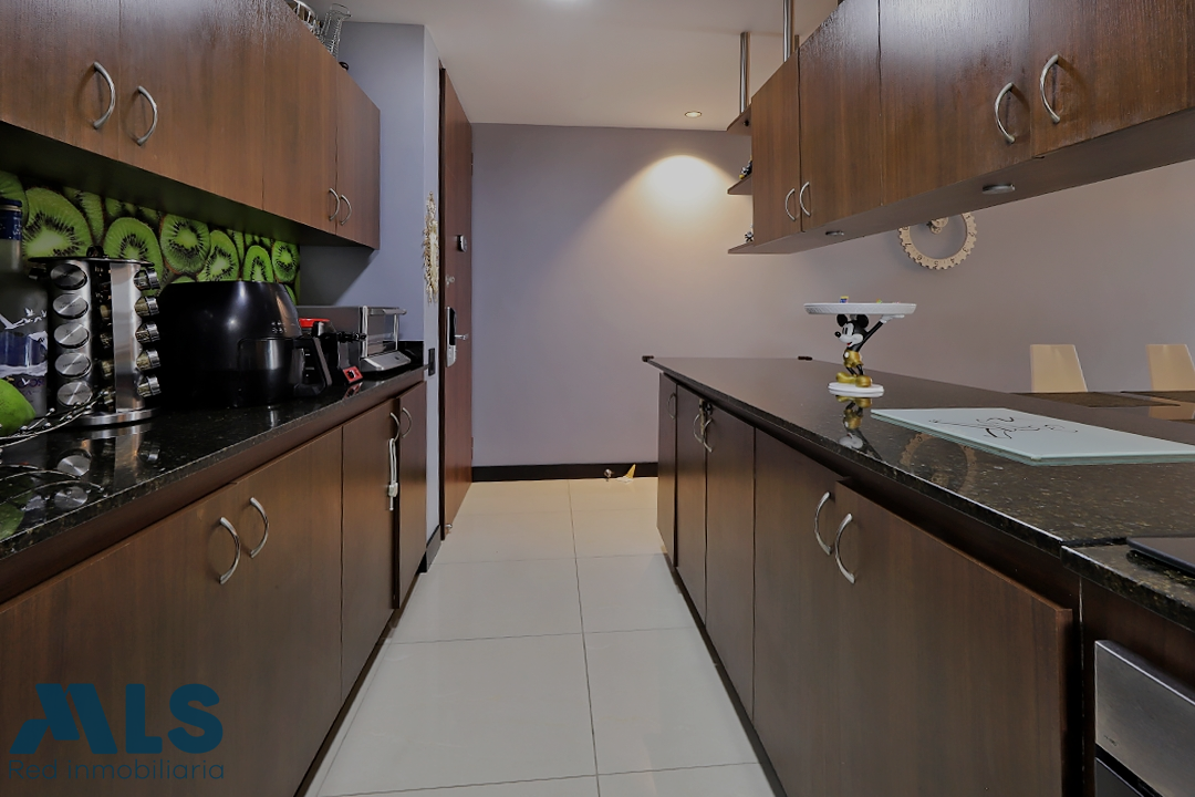 VENTA EXCELENTE APARTAMENTO EN EL POBLADO medellin - castropol