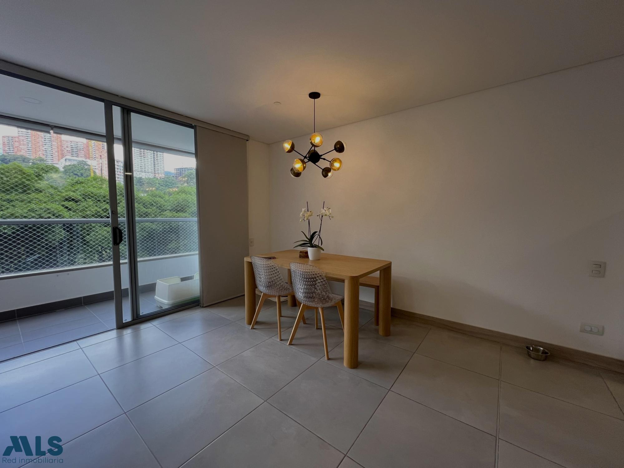 APARTAMENTO CON TERRAZA envigado - el chocho