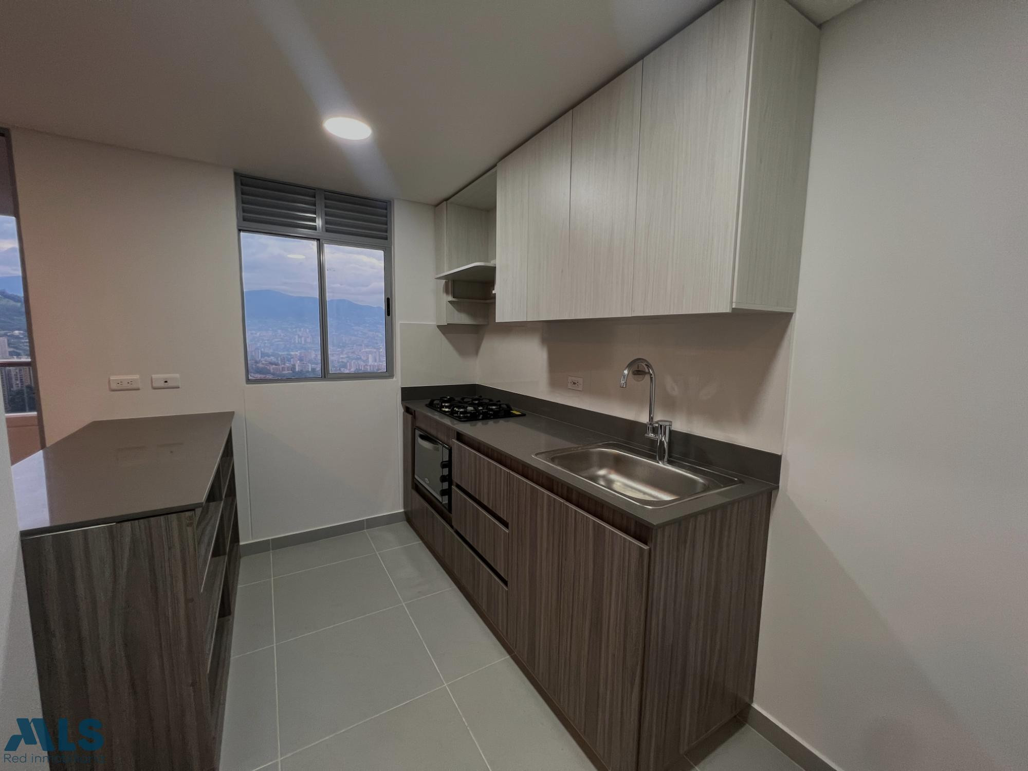 PENTHOUSE CON JACUZZI EN LA MEJOR ZONA DE ENVIGADO envigado - el chingui