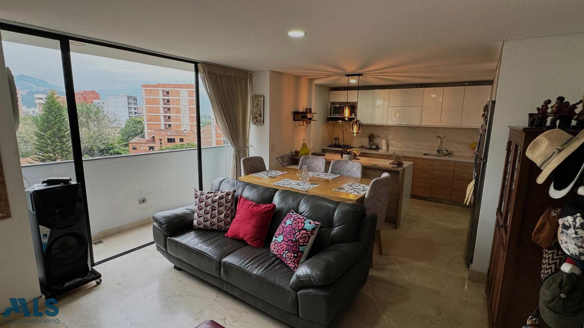 Apartamento en venta con excelente vista y privacidad, Conquistadores medellin - conquistadores