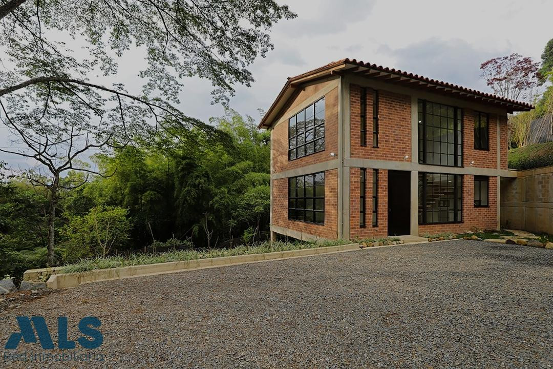 Casa para estrenar envigado - loma del escobero