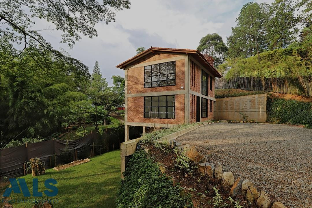 Casa para estrenar envigado - loma del escobero