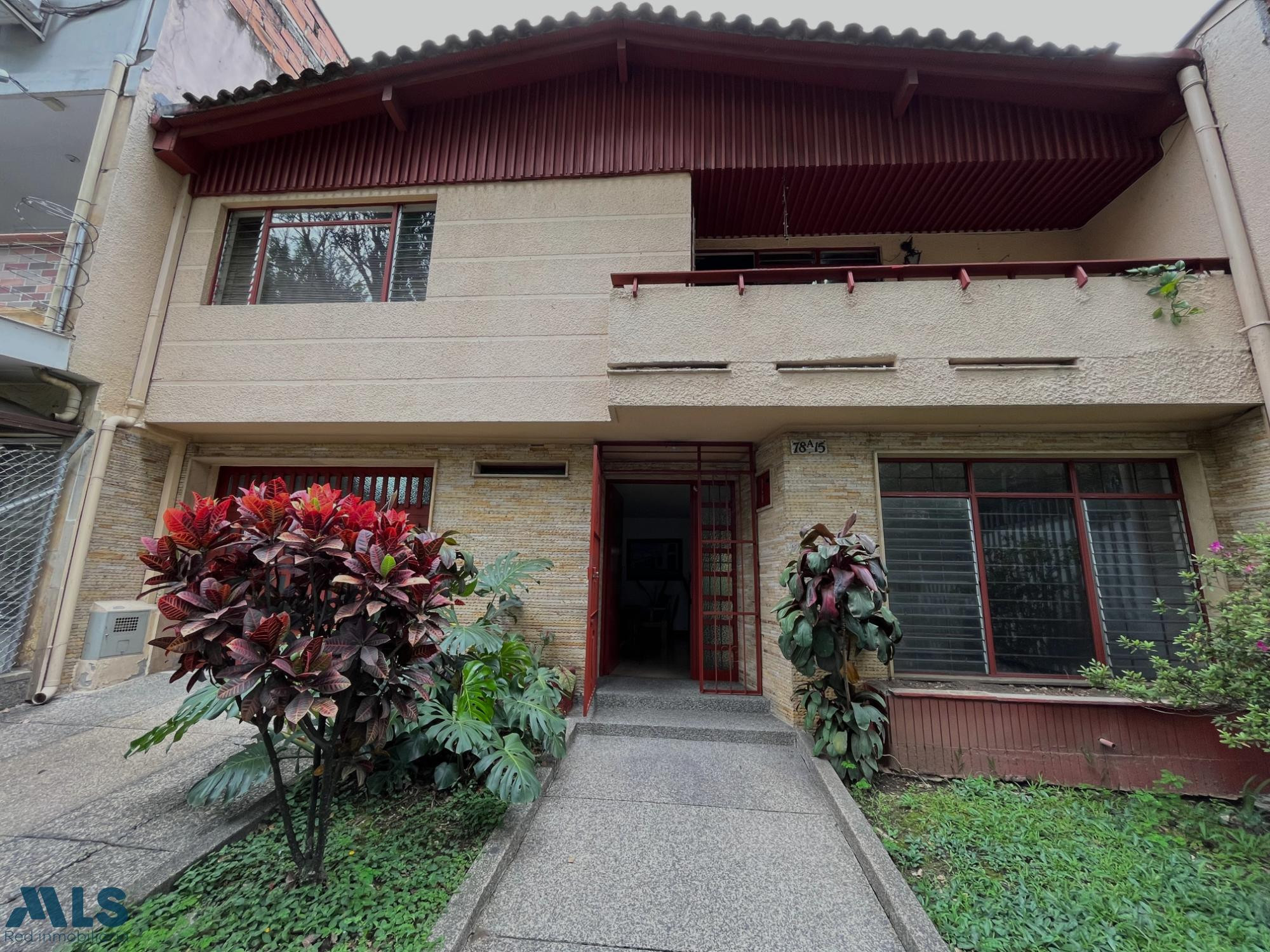 Casa para la venta, alta mixtura medellin - el velodromo