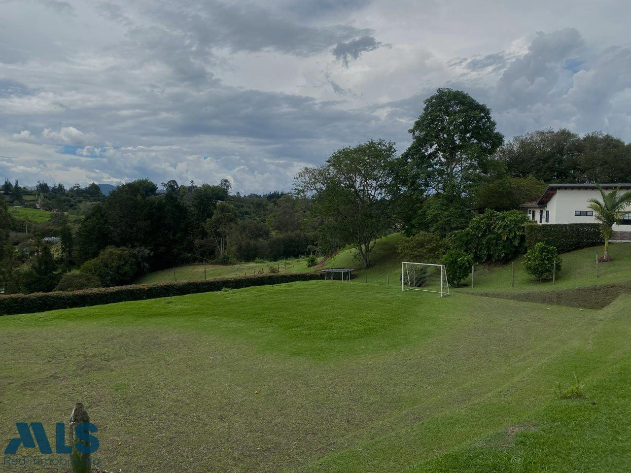 Casa finca con cancha de futbol rionegro - aeropuerto