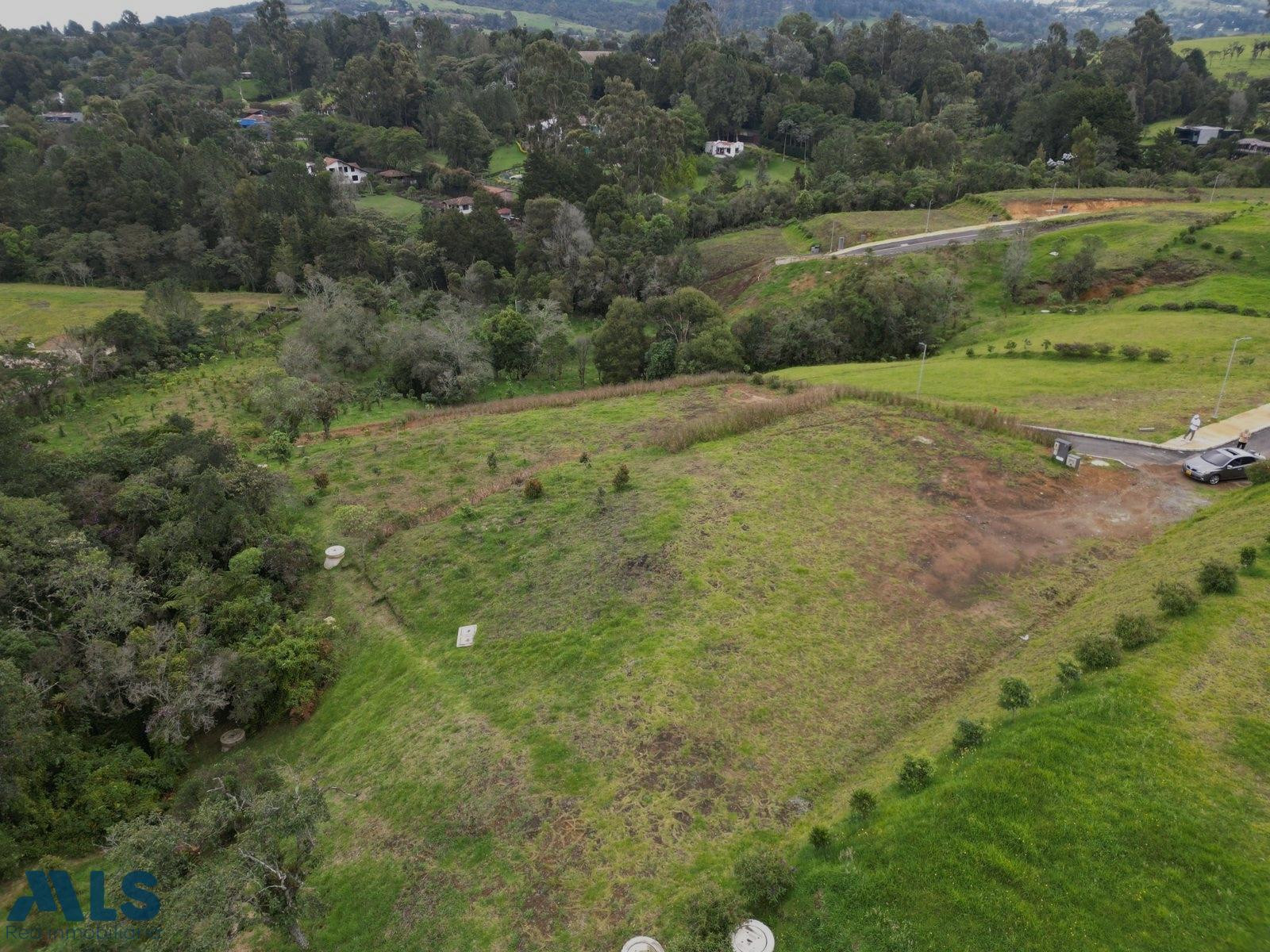 lote plano y con vista en el alto de palmas envigado - alto de las palmas