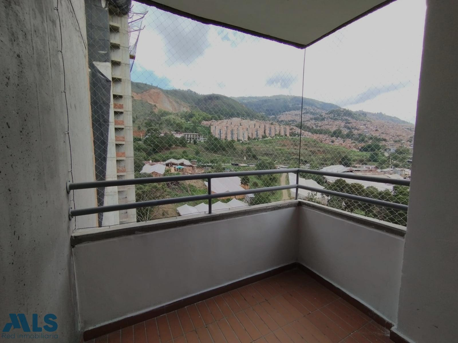 Venta de apartamento en unidad cerrada de Bello bello - belverede