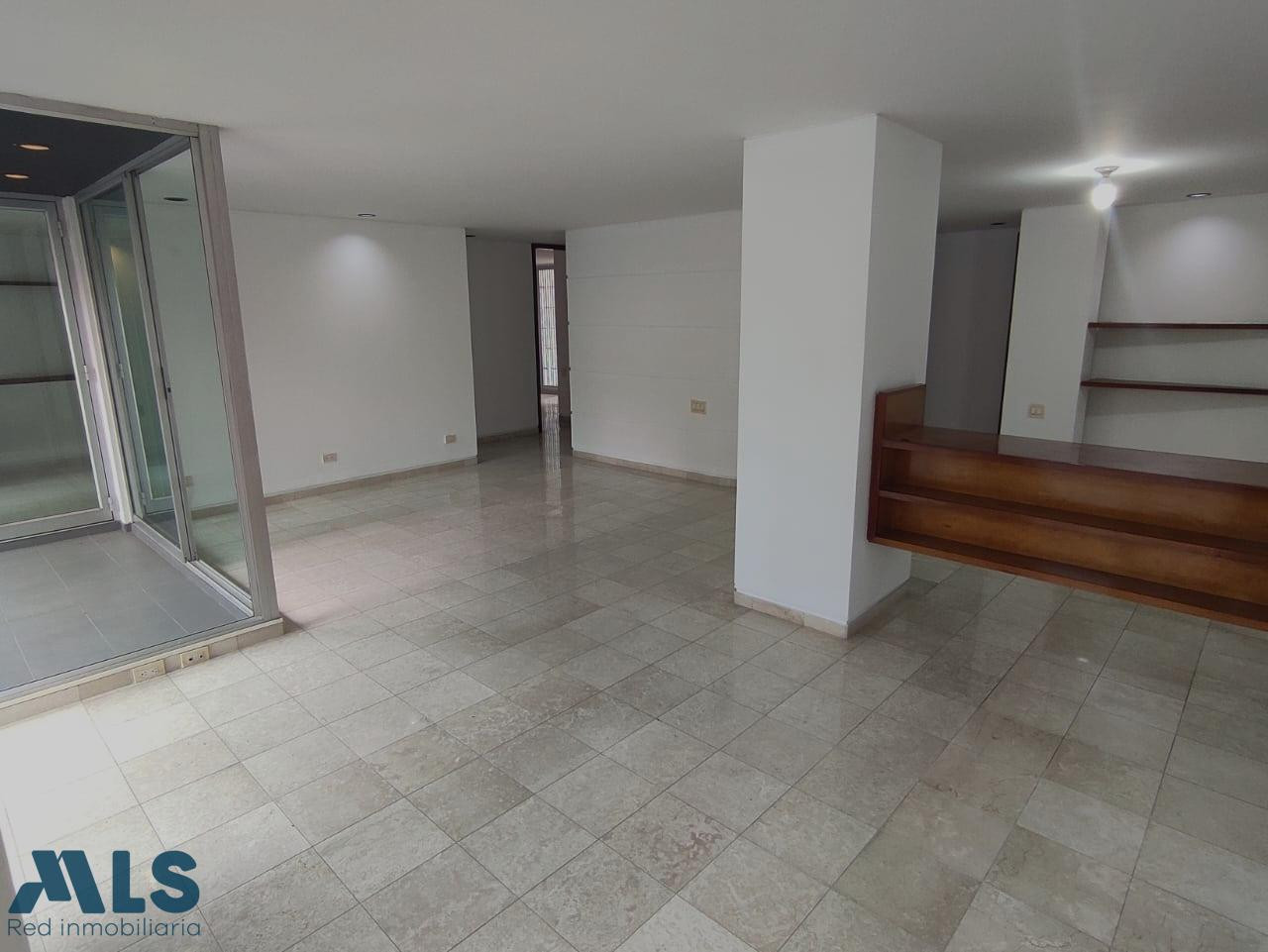 Venta de apartamento con amplia terraza en Laureles medellin - laureles