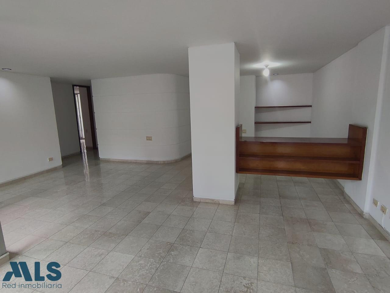 Venta de apartamento con amplia terraza en Laureles medellin - laureles