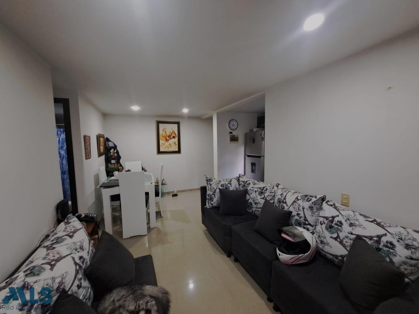 Apartamento en la loma de los Bernal medellin - loma de los bernal