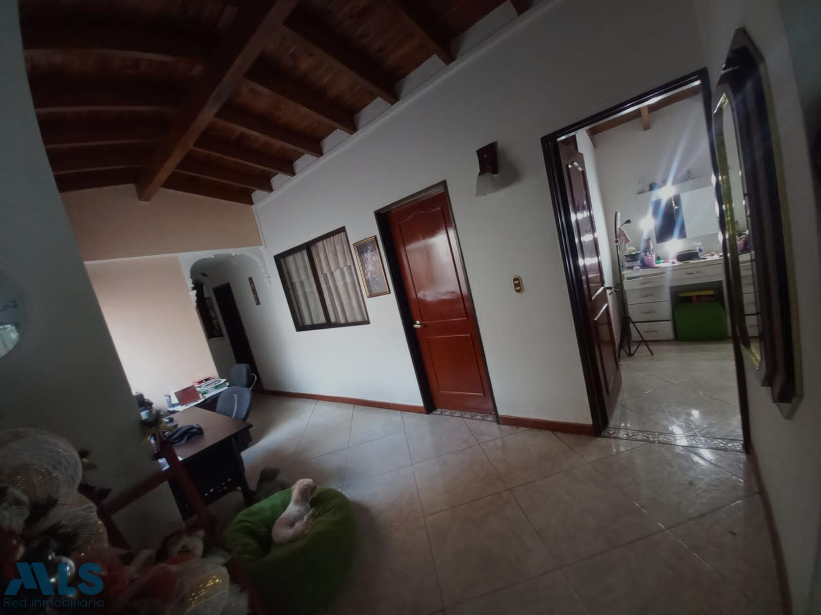 Se vende casa en campo valdes medellin - campo valdes n 1