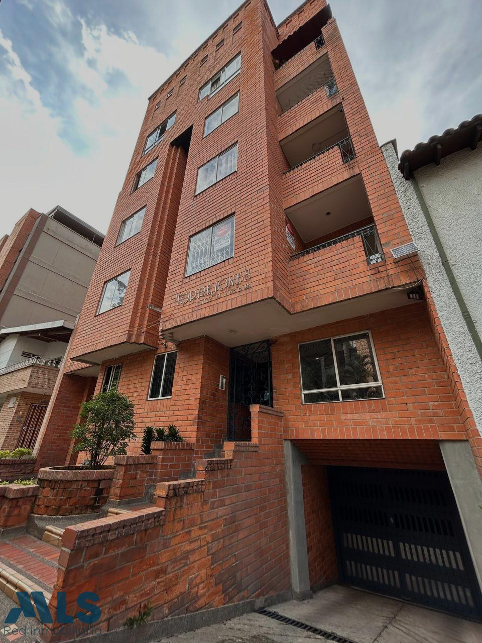 Apartamento en Edificio con ascensor medellin - conquistadores